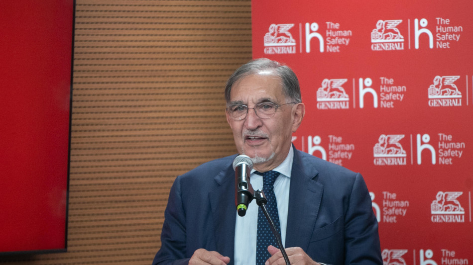 7 ottobre: La Russa, &egrave; stata aggressione disumana e criminale