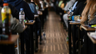 Landesregierung entschuldigt sich f&uuml;r Abiturpr&uuml;fungspanne in Nordrhein-Westfalen