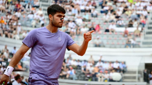 Alcaraz vence Khachanov e vai às quartas do Masters 1000 de Roma