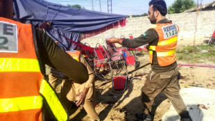 Explos&atilde;o em com&iacute;cio pol&iacute;tico no Paquist&atilde;o deixa 39 mortos