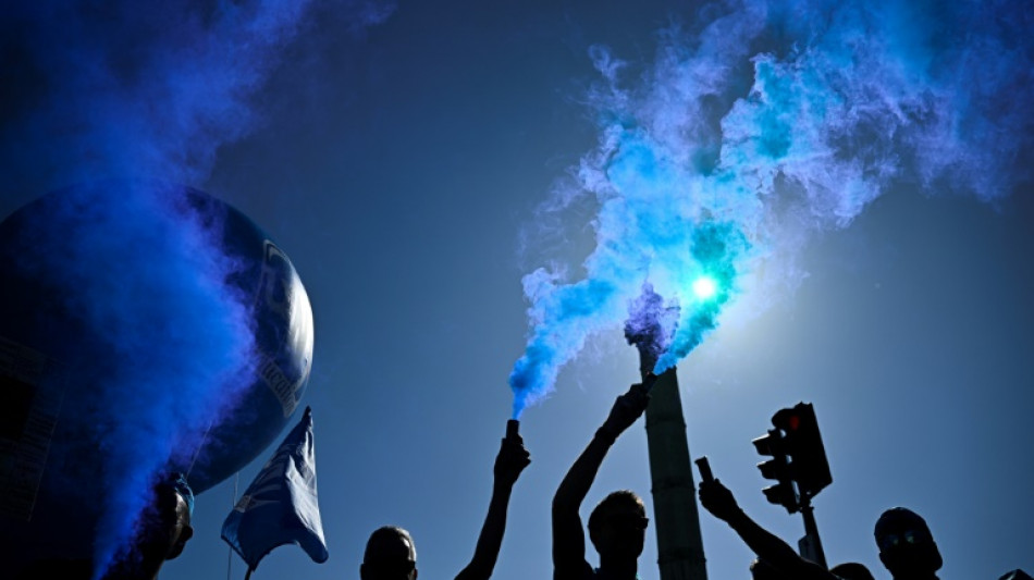 Après une mobilisation "réussie", l'intersyndicale met en garde Lecornu sur les suites