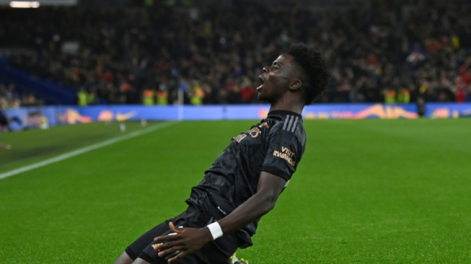 Arsenal go seven points clear, Man City hopes damaged by Everton