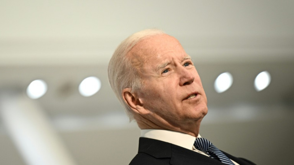 Biden pide perseguir a la "industria criminal" del tr&aacute;fico de personas tras el drama en Texas