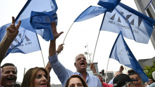 Teilergebnisse: Partei von griechischem Regierungschef Mitsotakis klar vorn