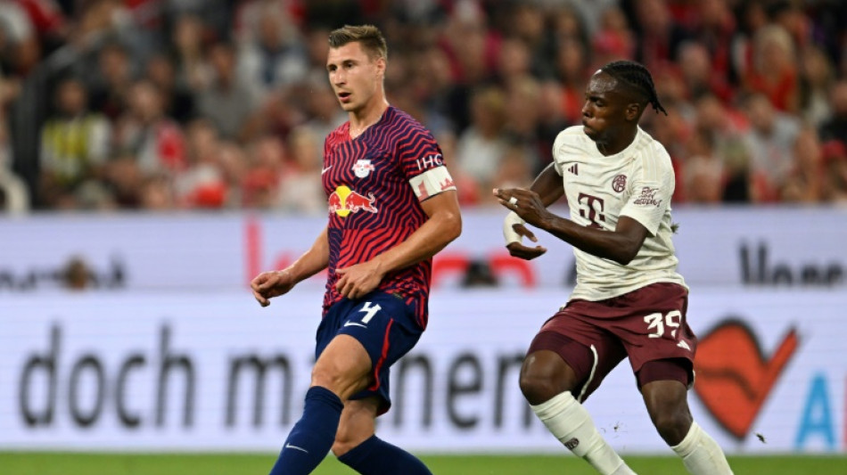 RB Leipzig extend with captain Orban until 2027