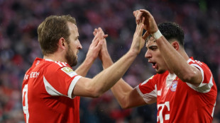 Kane nets double as Bundesliga leaders Bayern beat Frankfurt