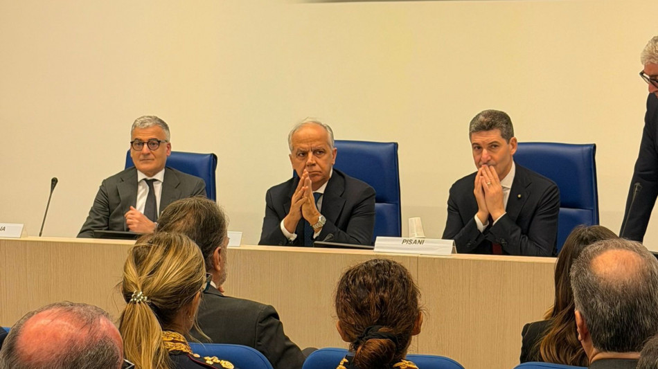 Piantedosi, Rogoredo non pu&ograve; intaccare la storia delle forze di polizia