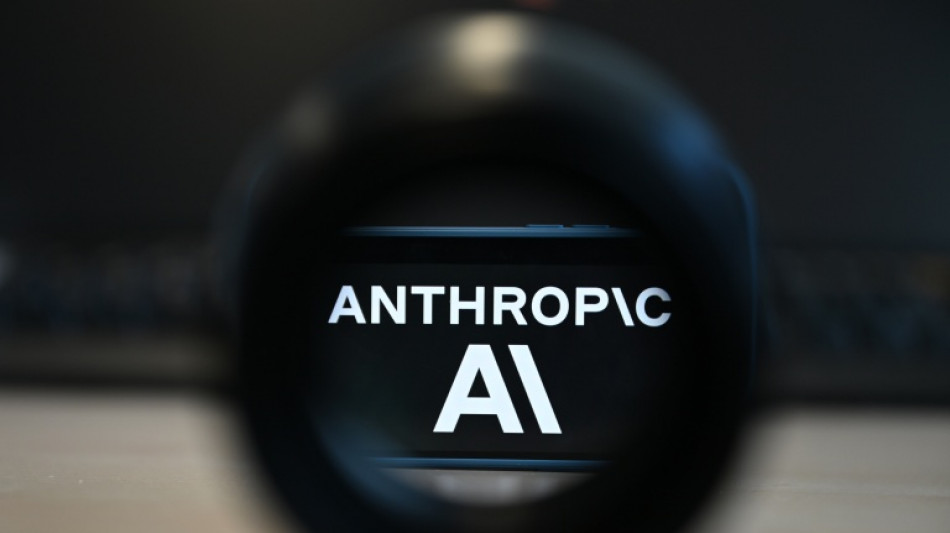 Modelo de IA da Anthropic acessou dados de eleitores dos EUA