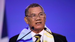 La bataille du Premier ministre de l'archipel des Tuvalu, menacé par les flots