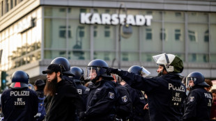 Gewaltsame Proteste: Richterbund f&uuml;r schnelle Strafverfahren 