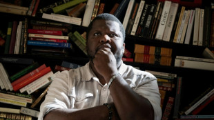 Pr&ecirc;mio liter&aacute;rio franc&ecirc;s retira livro de competi&ccedil;&atilde;o por suspeitas de uso de IA