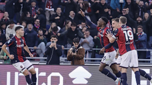 Serie A: il Bologna batte 2-0 il Napoli, Genoa-Fiorentina 2-2