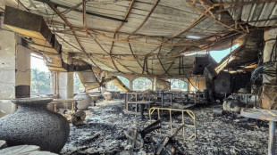 Pelo menos 25 mortos em inc&ecirc;ndio em boate na &Iacute;ndia