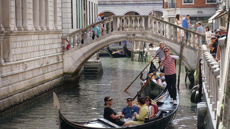 Bankitalia, nel 2025 aumentano i turisti stranieri, spesa sale a 56 miliardi