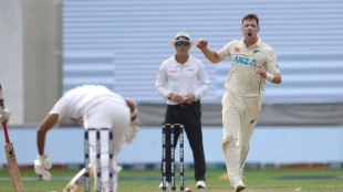 Sri Lanka follow-on after swift collapse in second New Zealand Test