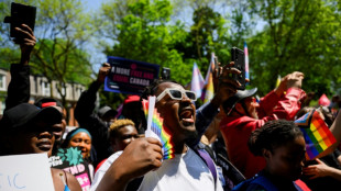 Comunidad LGBT+ de Canadá en alerta por debilitamiento de sus derechos
