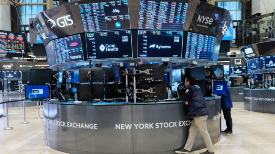 Wall Street finit dans le vert &agrave; l'avant-veille de Thanksgiving