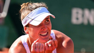 'I feel 17', says Svitolina, new darling of French Open crowd