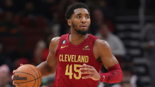 Mitchell's stunning 71 points leads Cavs, Lakers and Sixers win
