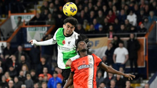 Diaz implores group to release father after scoring on Liverpool return