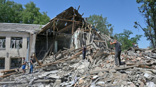 Rusia estrecha su cerco en el este de Ucrania, donde causa "destrucciones catastr&oacute;ficas"