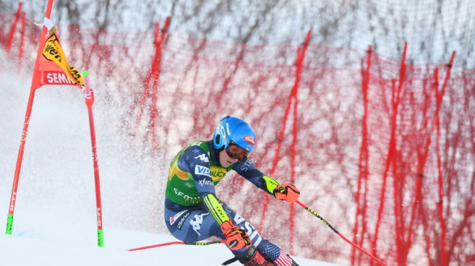 Shiffrin dominates first run in Semmering giant slalom
