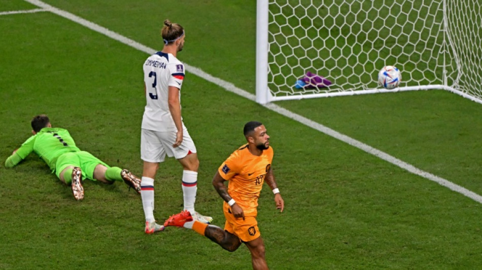 Dutch masters into World Cup quarter-finals as USA downed
