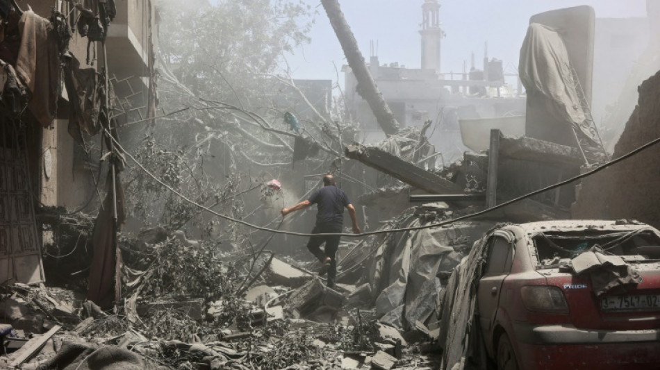 Gaza: des tirs font 31 morts près d'un centre d'aide, selon les secours, Israël nie tout incident