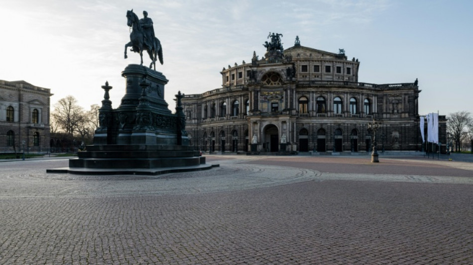 Sexuelle &Uuml;bergriffe auf Kundinnen: Dresdner T&auml;towierer rechtskr&auml;ftig verurteilt