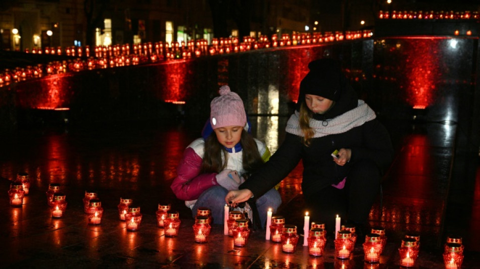Pour les Ukrainiens, 90 ans apr&egrave;s la Grande famine, un "g&eacute;nocide" se r&eacute;p&egrave;te