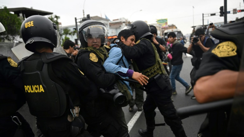 Cinco claves para entender la crisis pol&iacute;tica cr&oacute;nica en Per&uacute;