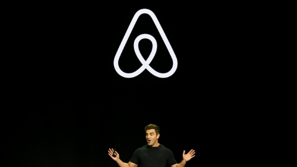 Espanha ordena que Airbnb remova mais de 65.000 anúncios ilegais de acomodações turísticas