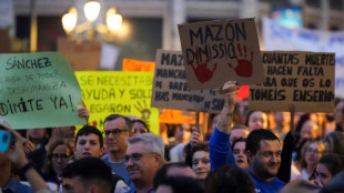 &Uuml;berschwemmungen in Spanien: Tausende demonstrieren gegen Krisenmanagement