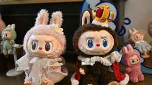 De Pékin à Rihanna, les poupées Labubu mascottes du soft power chinois