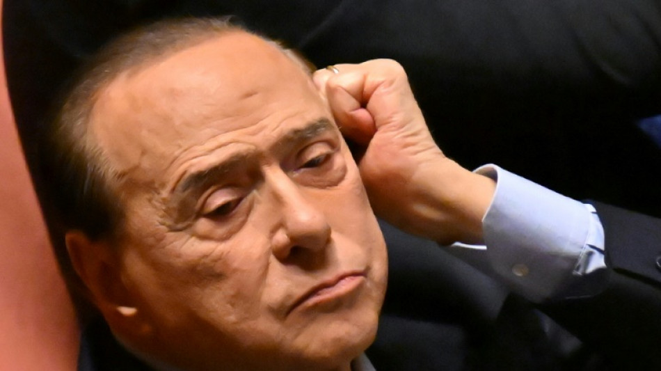 Italiens Ex-Regierungschef Berlusconi mit Herzproblemen auf Intensivstation