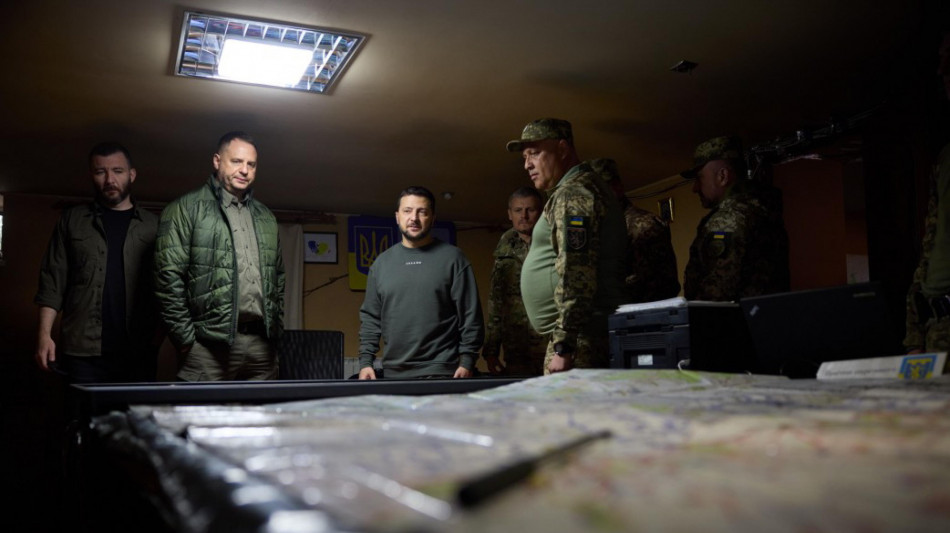 Media Gb, Zelensky ora è pronto a cedere territori