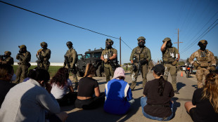 California, lacrimogeni contro protesta per blitz anti immigrati