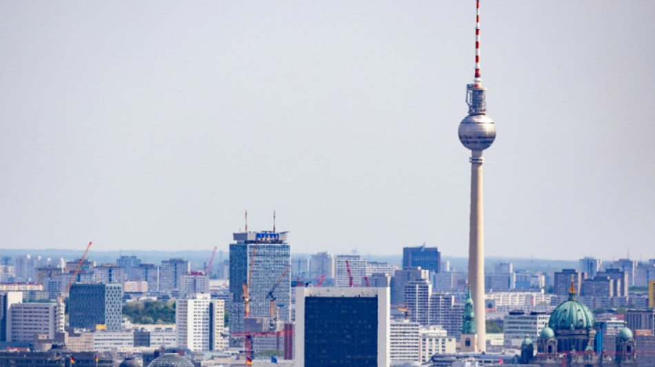 Nach Fund von totem Säugling auf Gehweg in Berlin Mutter festgenommen
