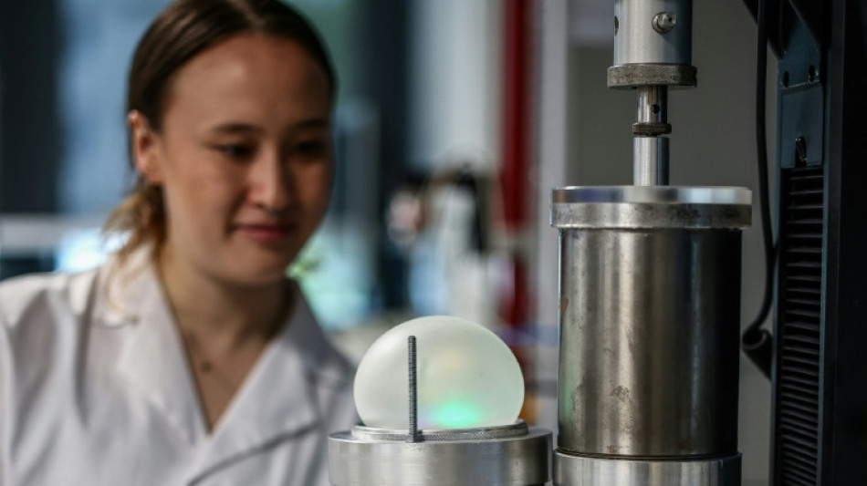 Biod&eacute;gradable en neuf mois: &agrave; Londres, le ballon fait sa r&eacute;volution verte 
