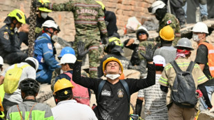 Resgates na Col&ocirc;mbia diminuem ap&oacute;s terremoto, enquanto crescem os acampamentos de sobreviventes
