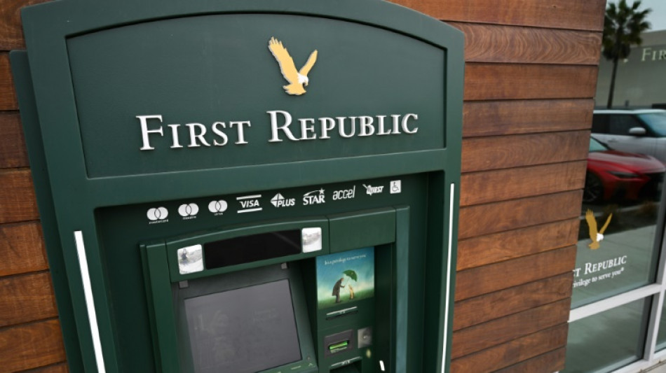 Berichte &uuml;ber m&ouml;gliche Hilfe f&uuml;r First Republic lassen Aktienkurs der US-Bank steigen