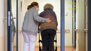 Lauterbach verteidigt im Bundestag Pl&auml;ne f&uuml;r Pflegereform und h&ouml;here Beitr&auml;ge