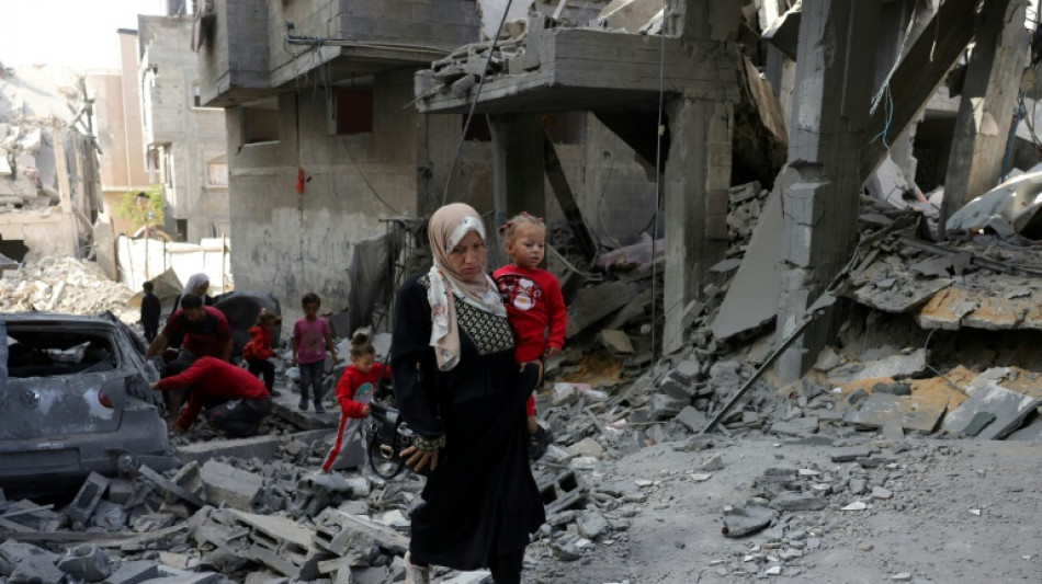 Gaza: 52 morts dans des raids israéliens selon les secours, nouvelles évacuations