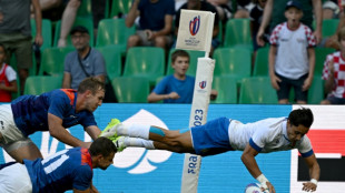 Seven-try Italy thrash Namibia in World Cup opener