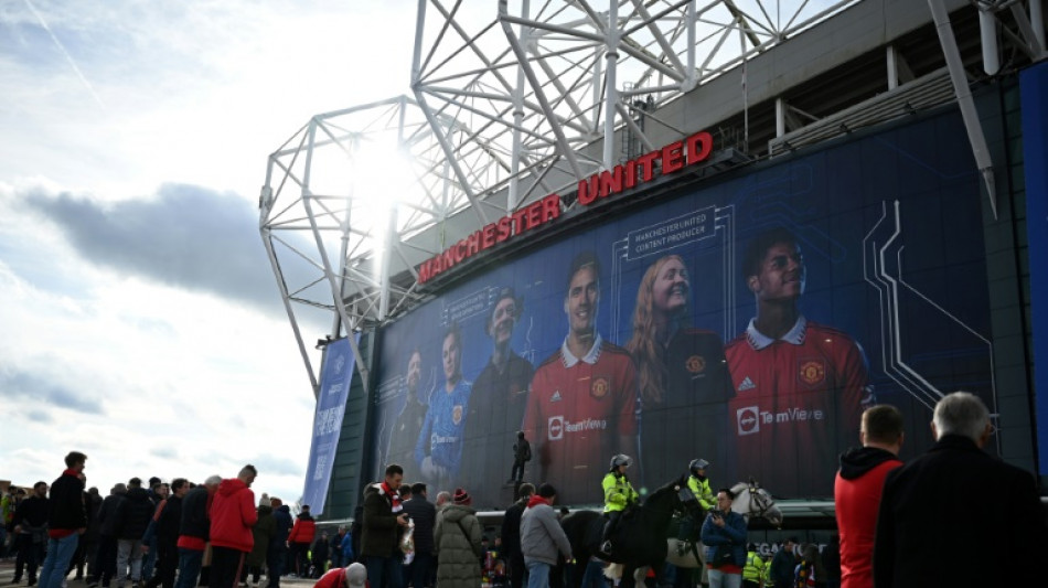 Battle for Man Utd heats up ahead of deadline for improved bids