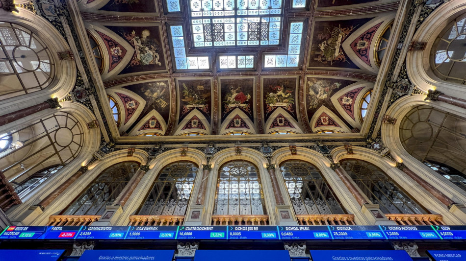 Borsa: l'Europa debole attende Wall Street, Milano poco mossa