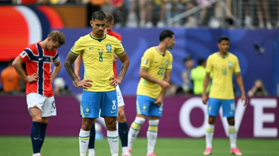 'Vou bater de novo mil vezes', diz Bruno Guimar&atilde;es ap&oacute;s virar a p&aacute;gina de p&ecirc;nalti perdido na Copa