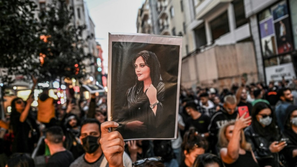 M&aacute;s de 300 personas murieron en Ir&aacute;n desde el inicio de las protestas