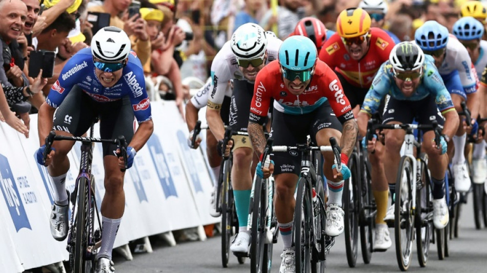 Falls mar Tour de France stage finale as Philipsen wins again