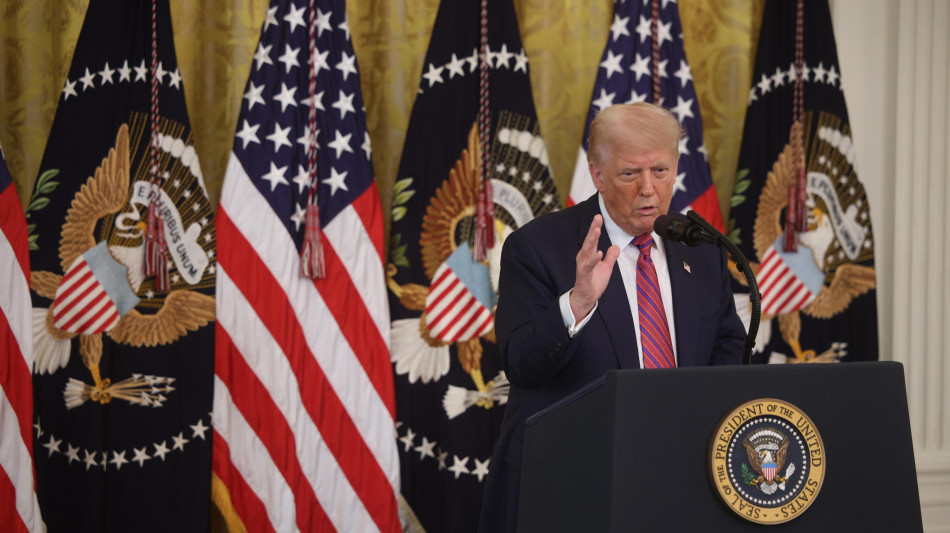 Casa Bianca esclude Wsj da viaggio Trump in Scozia